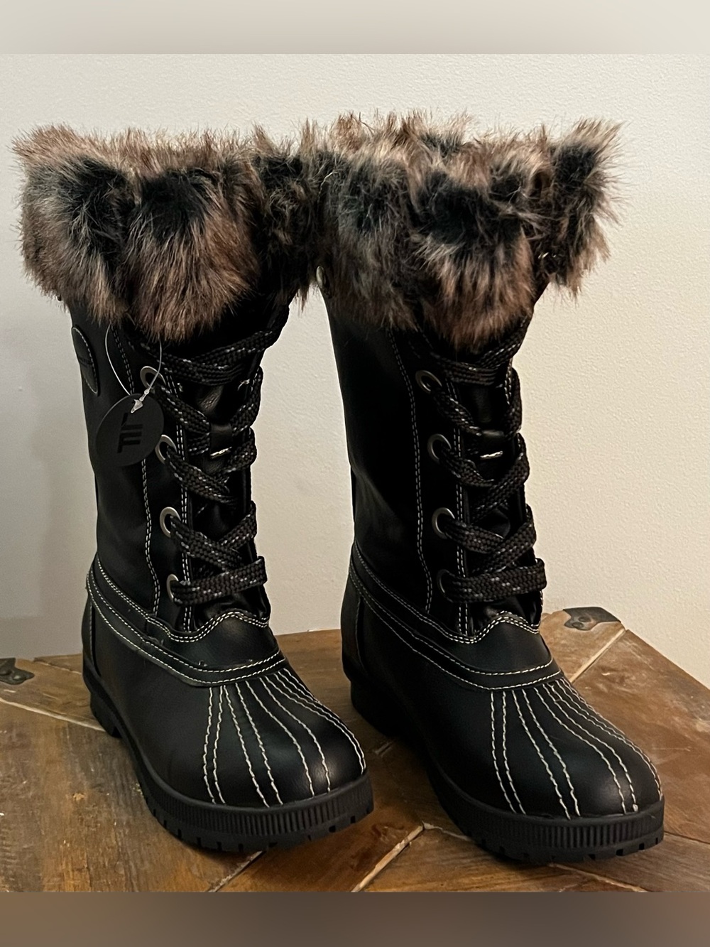 Brand New London Fog Melton 2 Winter Boots